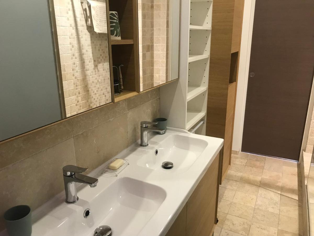 Très Bel T3 Proche Place Castellane Avec Vue Et 2 *